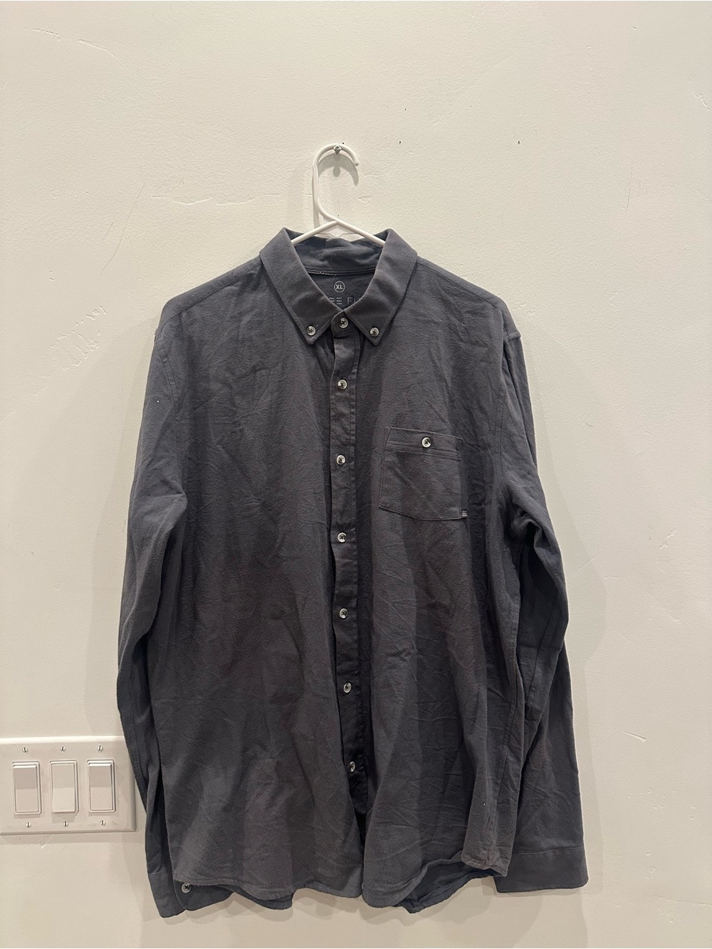 Free Fly Apparel Men's Button-Down Shirt - Charcoal